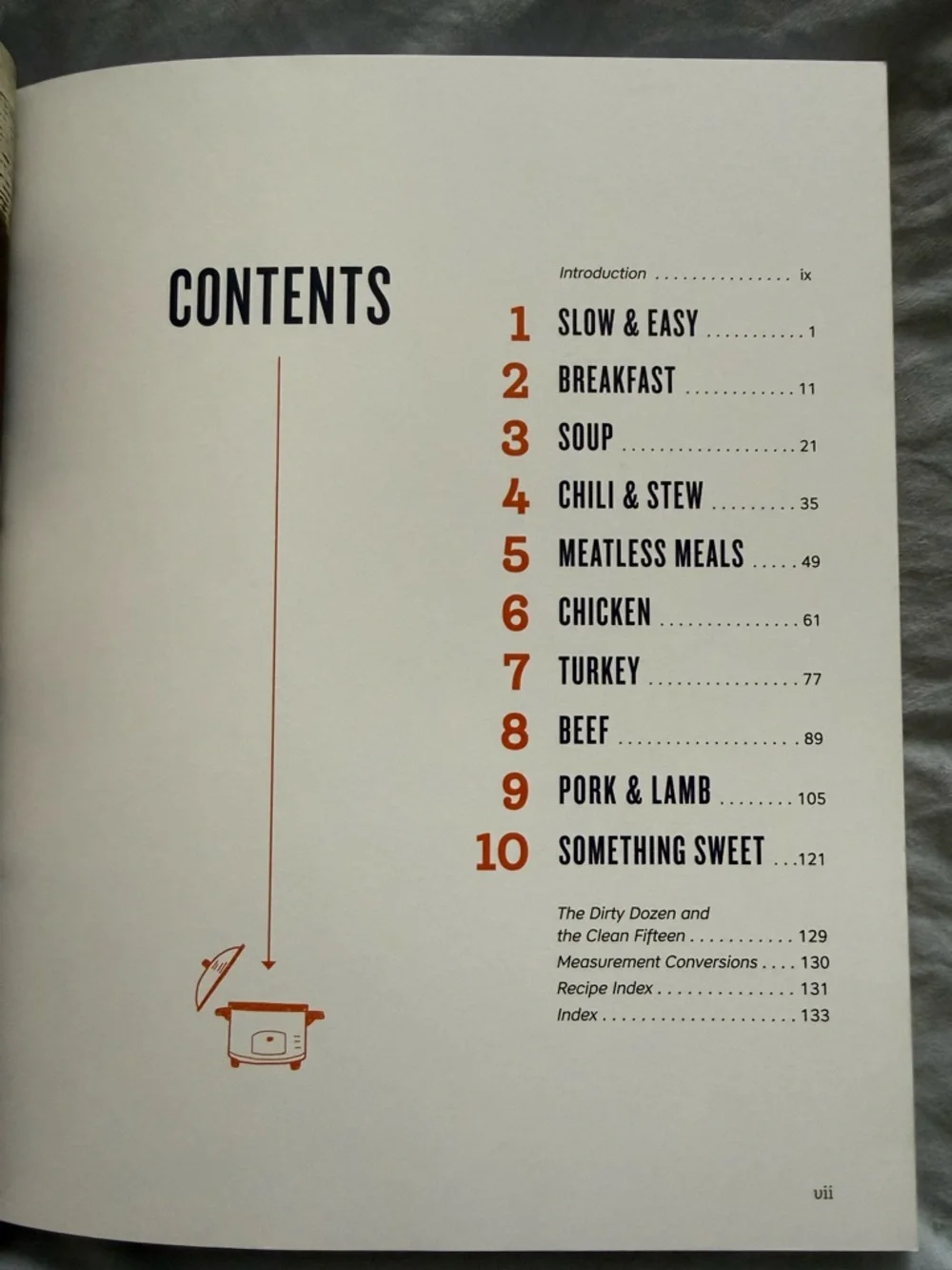 The Easy 5-Ingredient Slow Cooker Cookbook